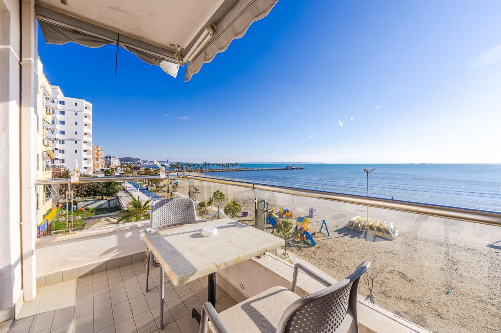 The Beachfront Apartment Δυρράχιο Εξωτερικό φωτογραφία